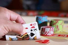 casino-style entertainment browsing on bd777 slots for adults in Bangladesh